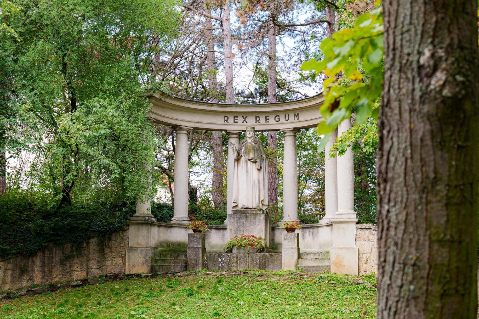 Villa Rose Close To Vienna & Airport Maria Ellend ภายนอก รูปภาพ